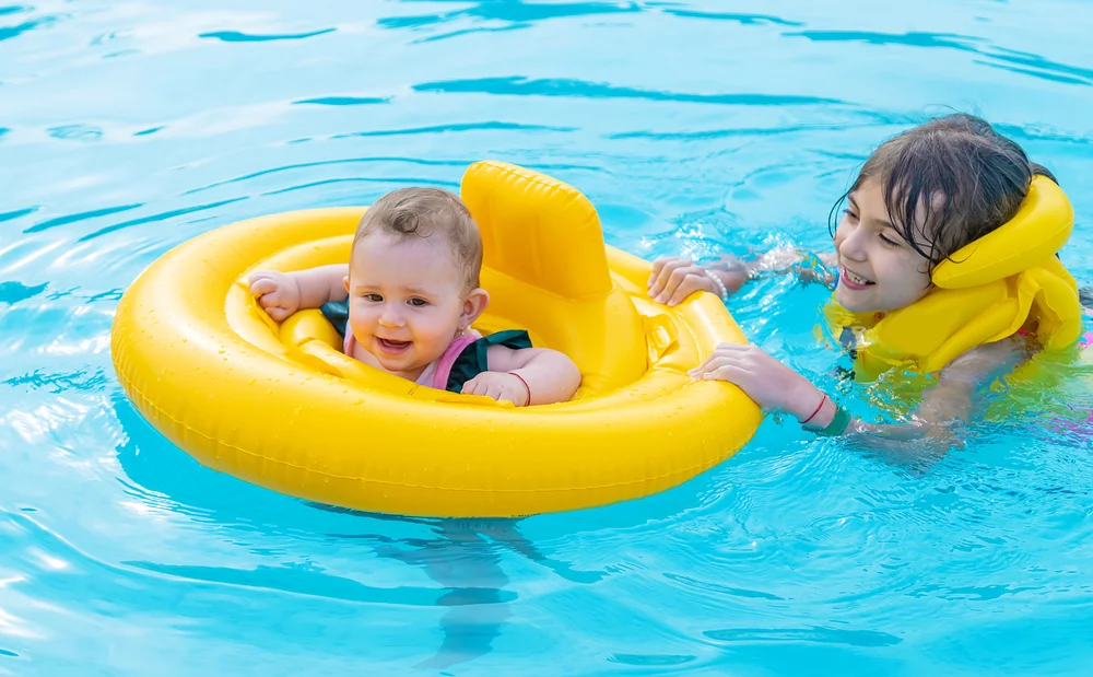 Shutterstock 1965003835